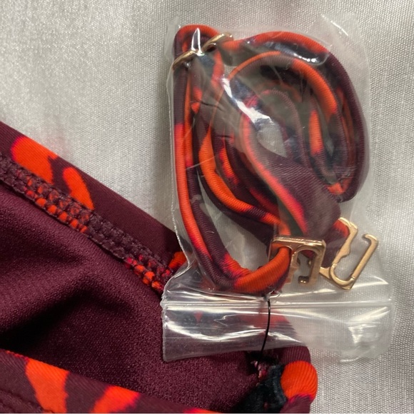 Shade & Shore Bikini Top - Picture 3 of 5